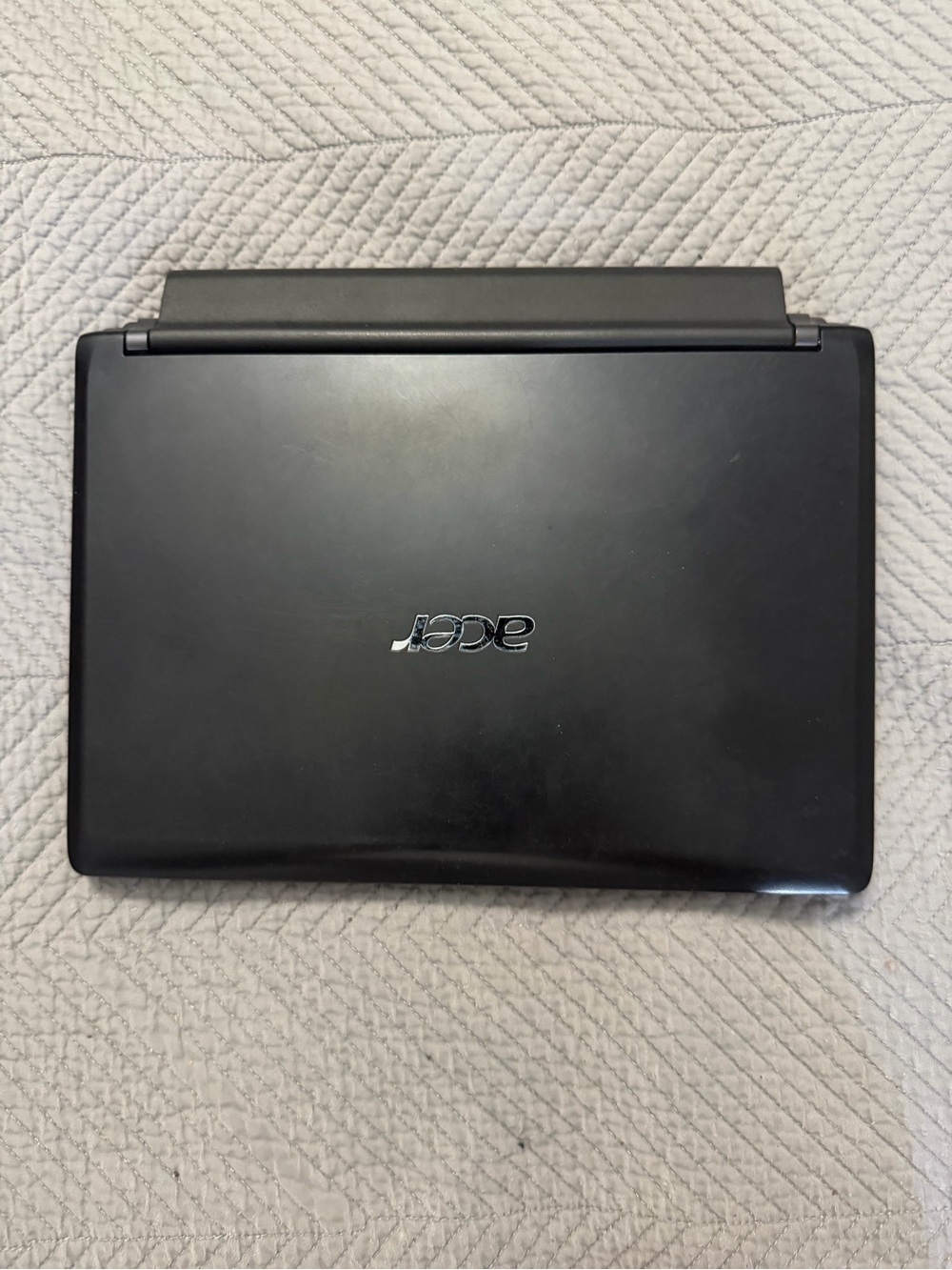 Acer Aspire one Netbook AO31H-1768